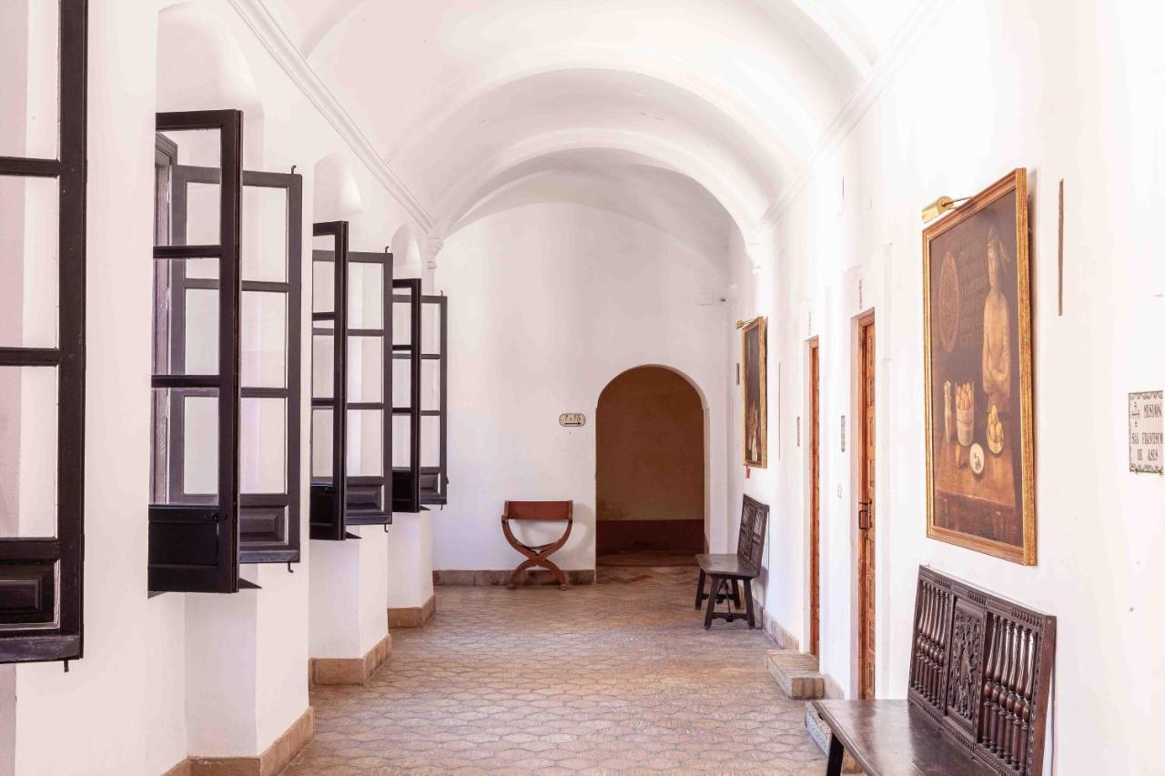 Monasterio De San Francisco Hotel Palma del Rio Bagian luar foto
