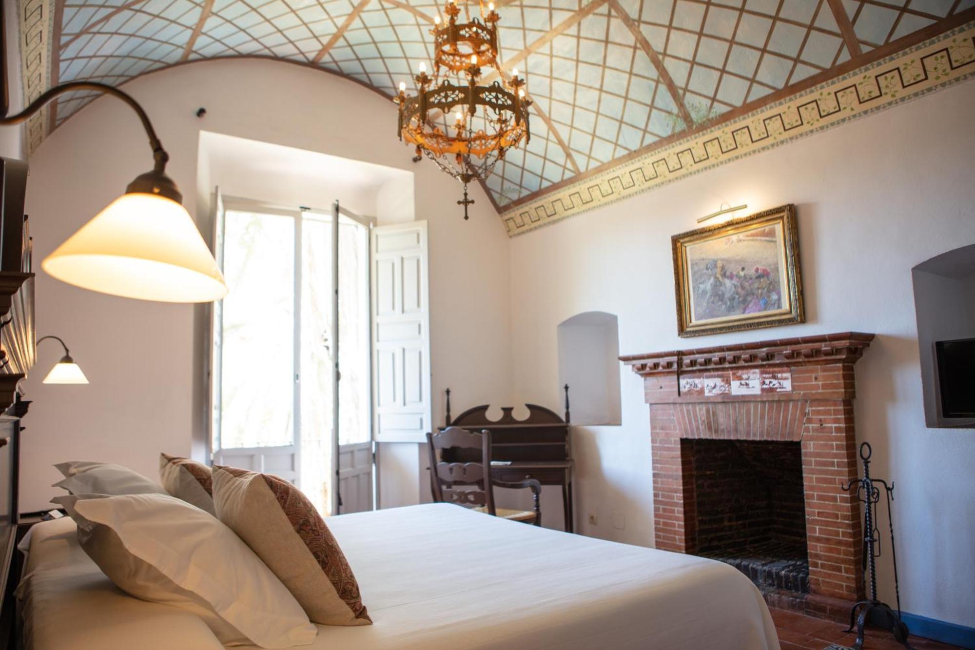 Monasterio De San Francisco Hotel Palma del Rio Bagian luar foto