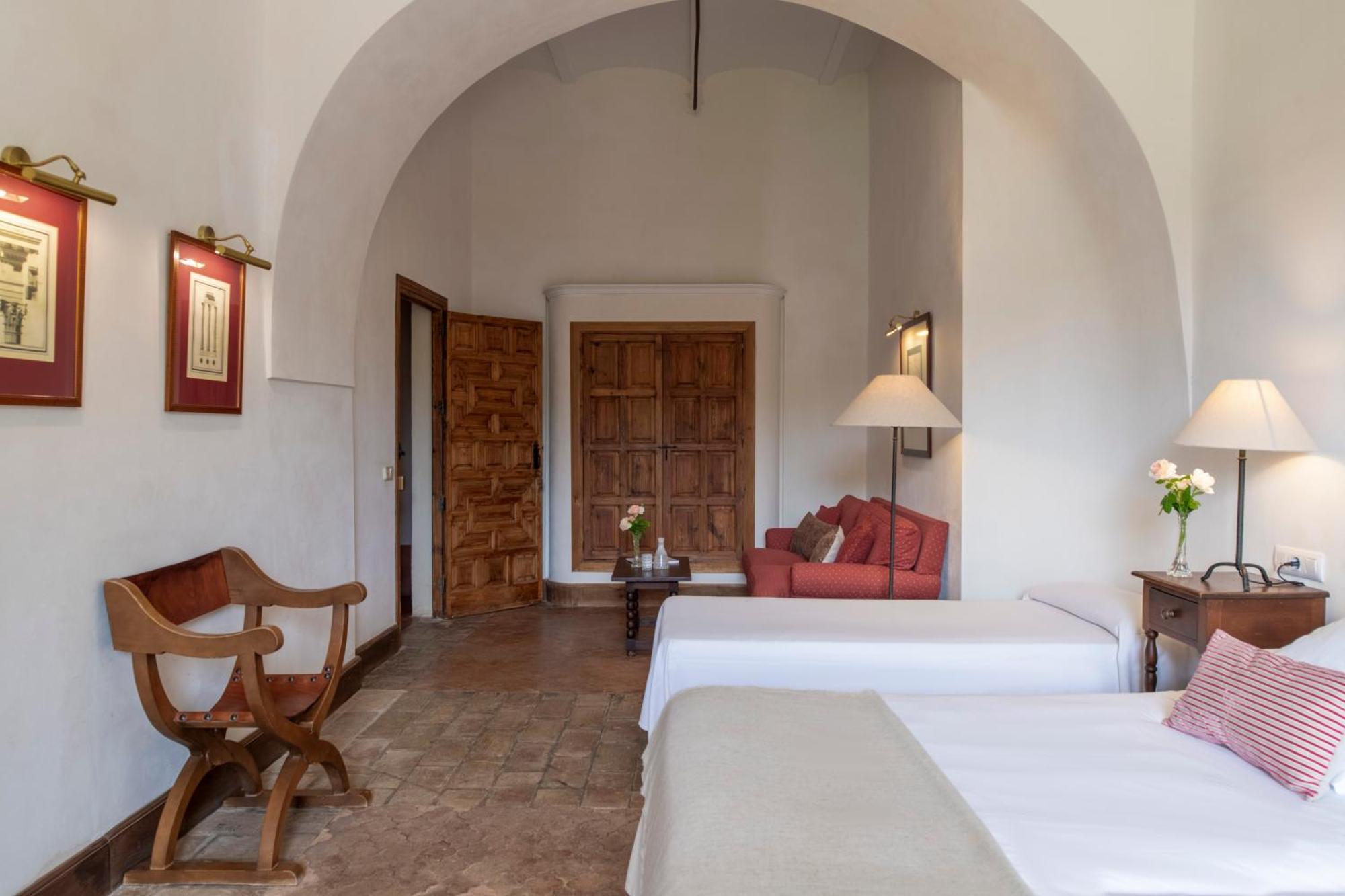 Monasterio De San Francisco Hotel Palma del Rio Bagian luar foto