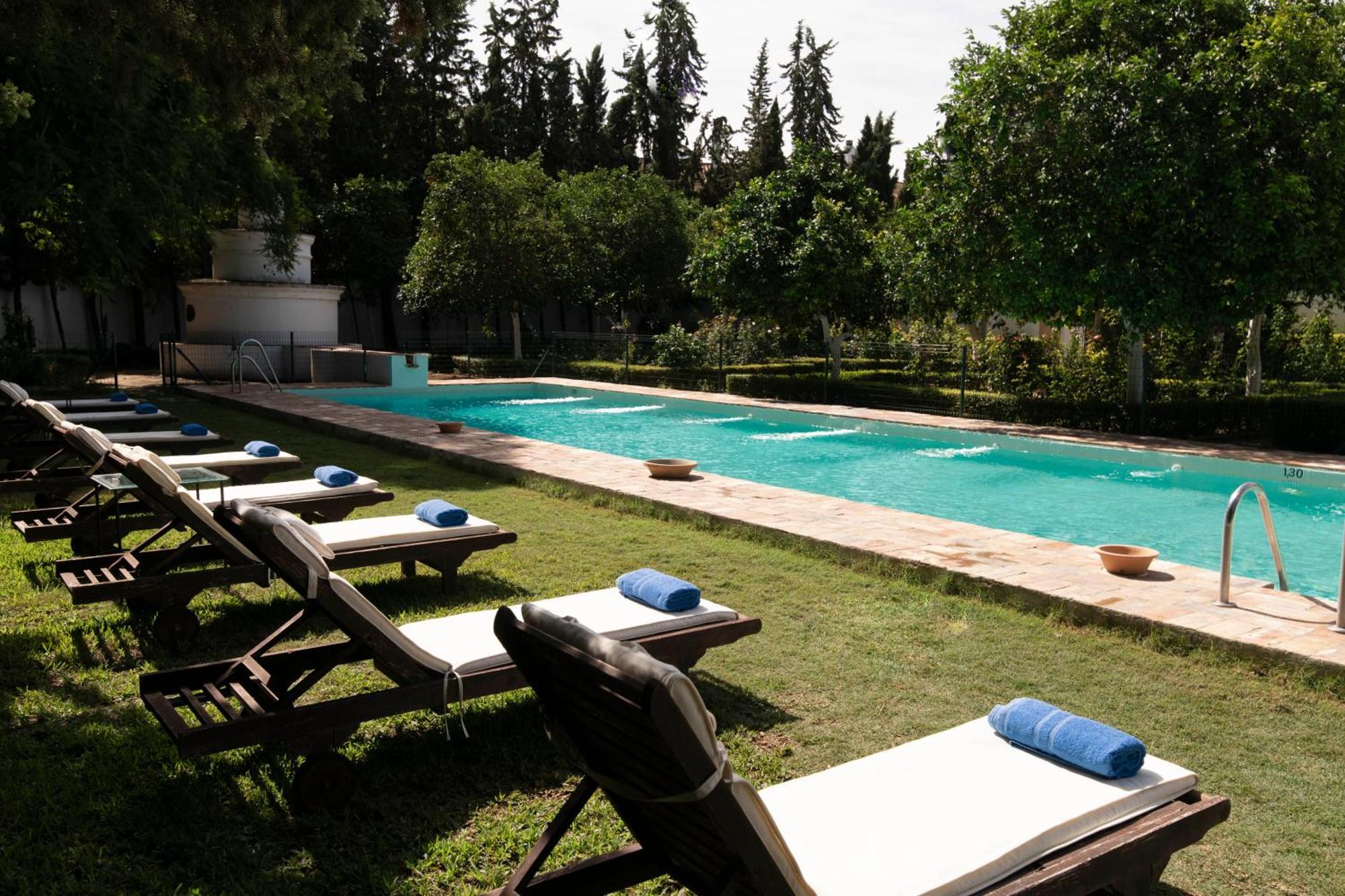 Monasterio De San Francisco Hotel Palma del Rio Bagian luar foto